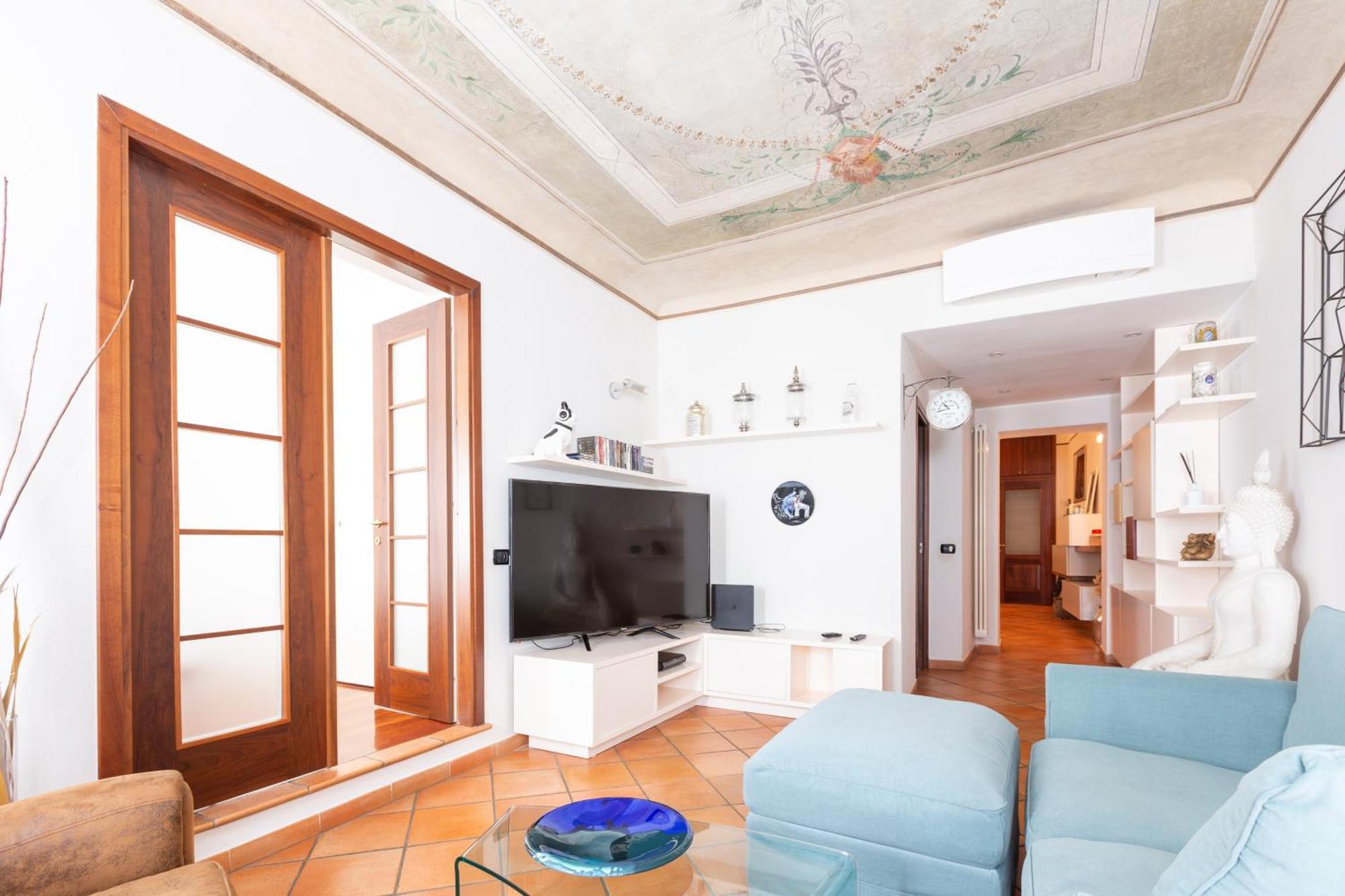 Cosy Two Bedroom Apartment Close To Navigli Milan Exterior photo